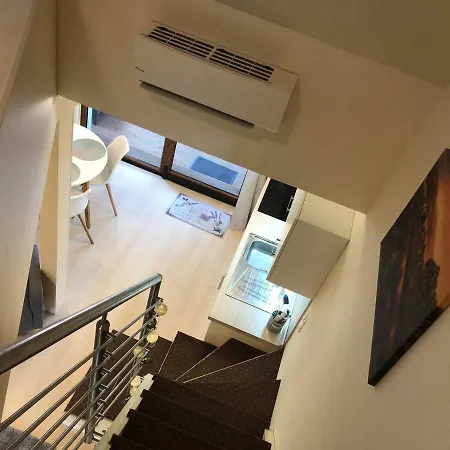 Aparthotel Beachfront Studio Apartman 3*