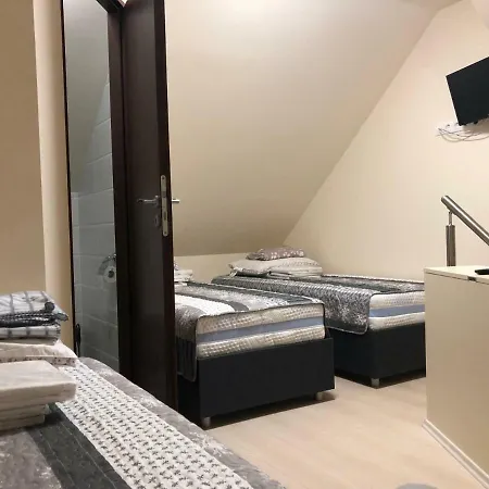 Beachfront Studio Apartman 3*